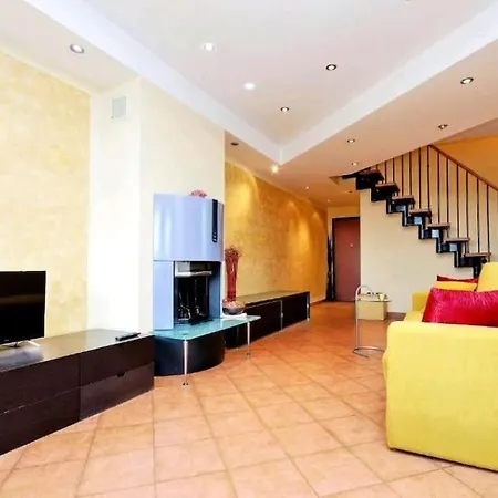 Ponte Galeria Apartment Apartment