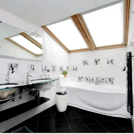 Ponte Galeria Apartment Appartamento